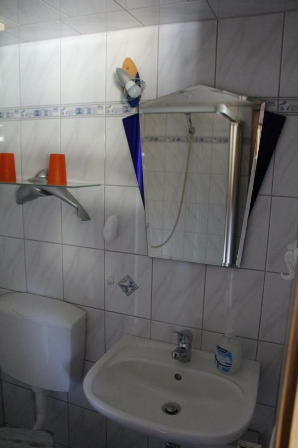 Bungalow Gross Dratow Bagian luar foto
